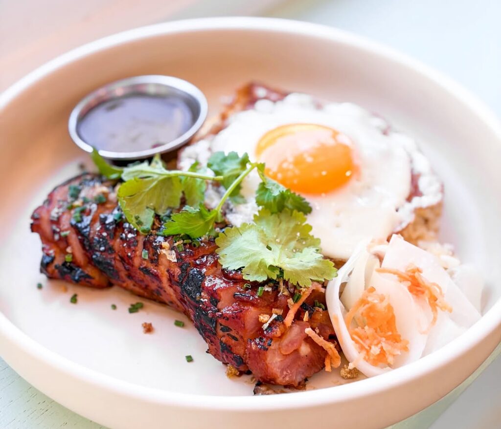 filipino dish, silog, at tweed heads cafe